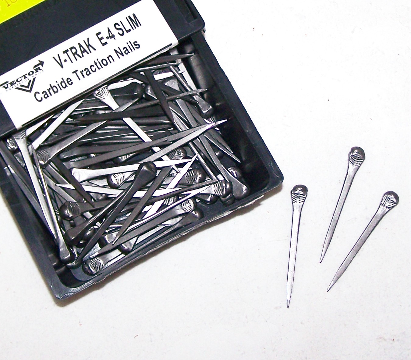 Vector #4 V-Trak E-Slim Nails, 100 count box